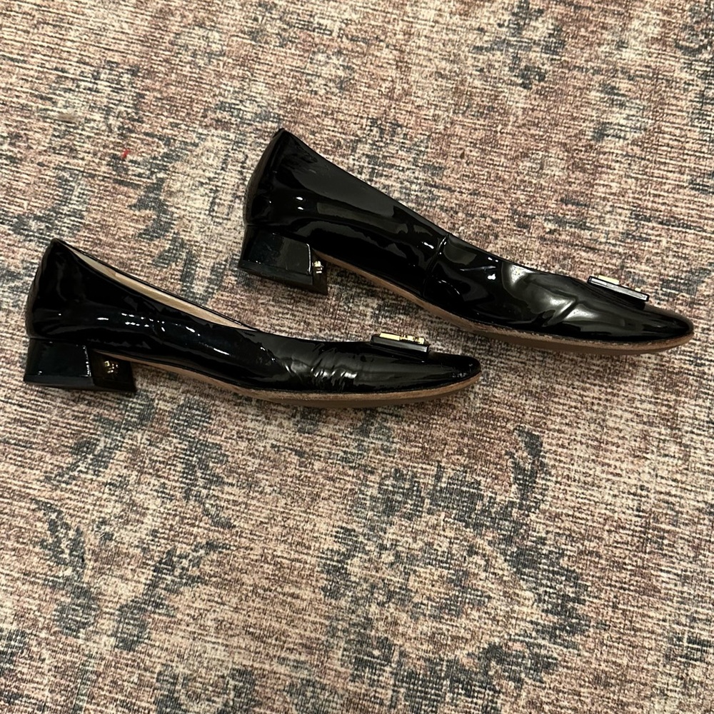 Tory Burch Patent Leather Low Heel Pumps